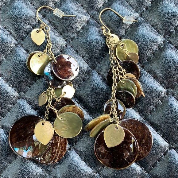Sundance Jewelry - Sundance Mermaid Genuine Shell Dangle Earrings